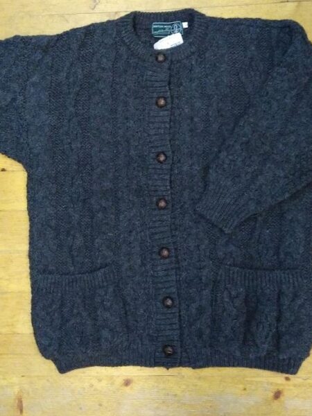 CABLE CARDIGAN WOLLEN VEST